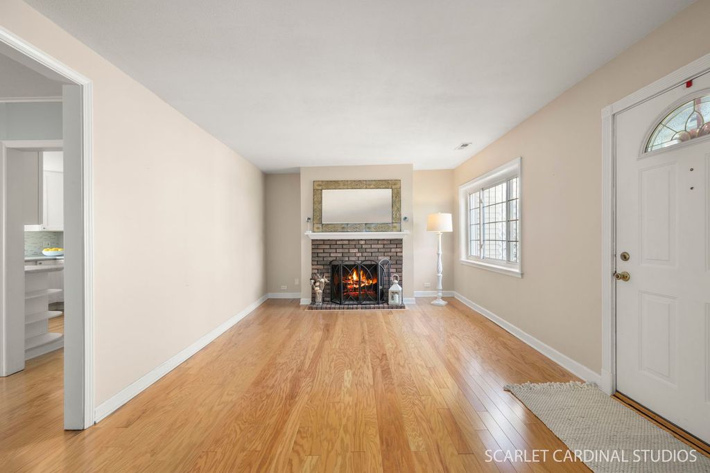118 S President Street, Wheaton, IL 60187 — photo 4