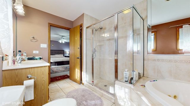 14467 Creekview Drive, Orland Park, IL 60467