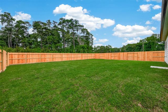 25661 John Wayne Rd, Splendora, TX 77372