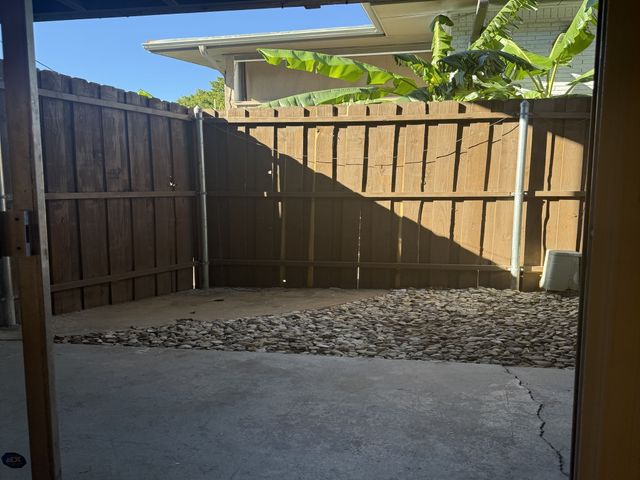 2627 Douglas Avenue 115, Dallas, TX 75219