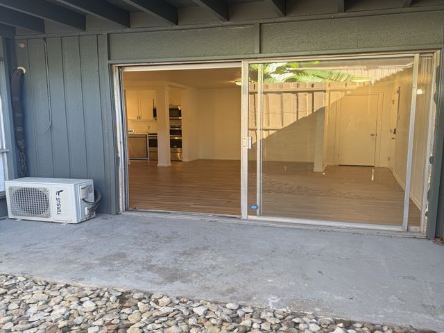 2627 Douglas Avenue 115, Dallas, TX 75219