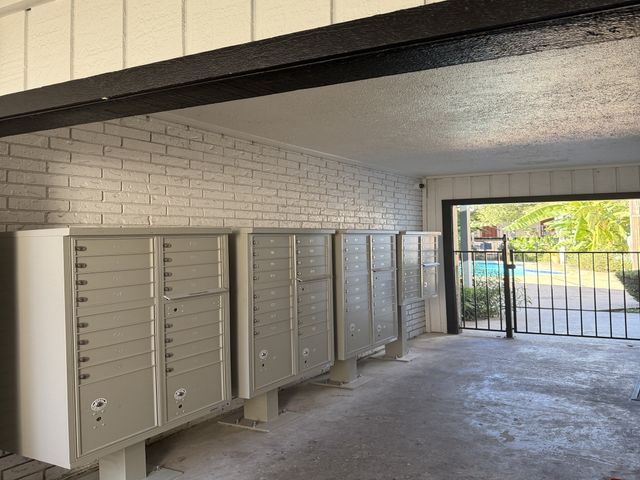 2627 Douglas Avenue 115, Dallas, TX 75219