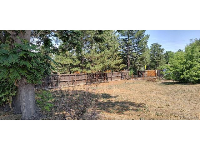166 Newton St, Denver, CO 80219