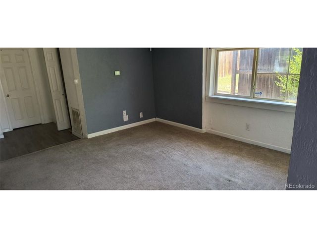 166 Newton St, Denver, CO 80219
