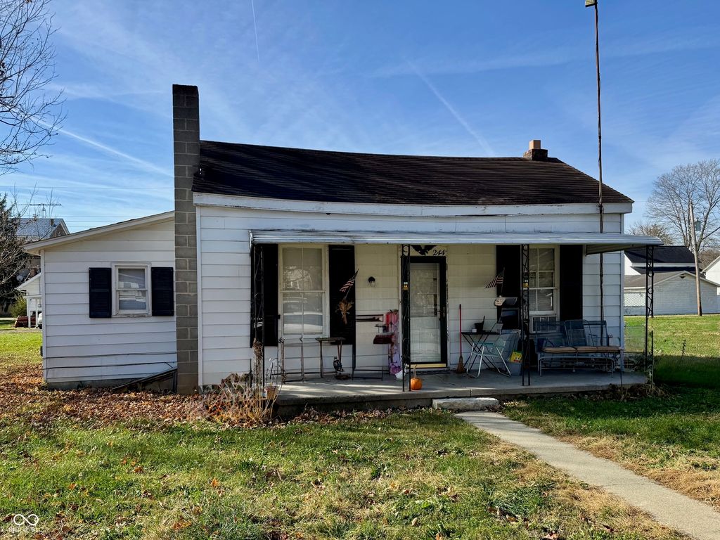 244 Baltimore Street, Laurel, IN 47024