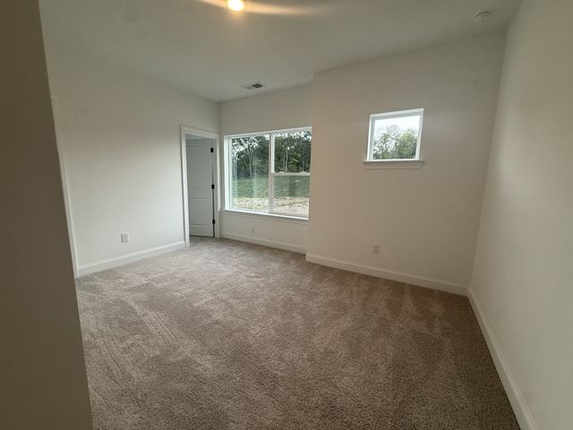 5429 Napa Valley Dr, Smyrna, TN 37167