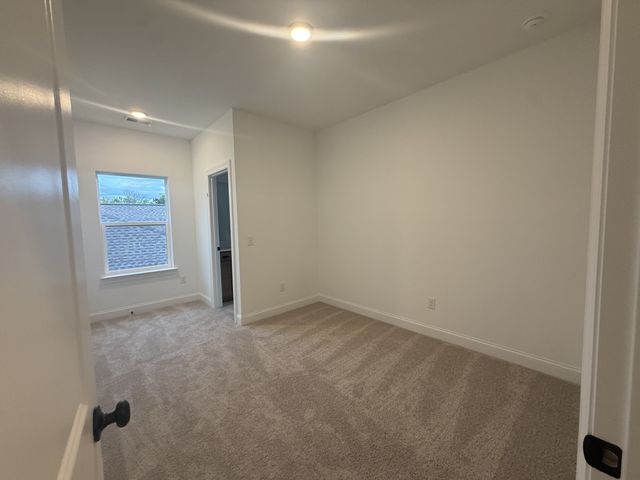 5429 Napa Valley Dr, Smyrna, TN 37167