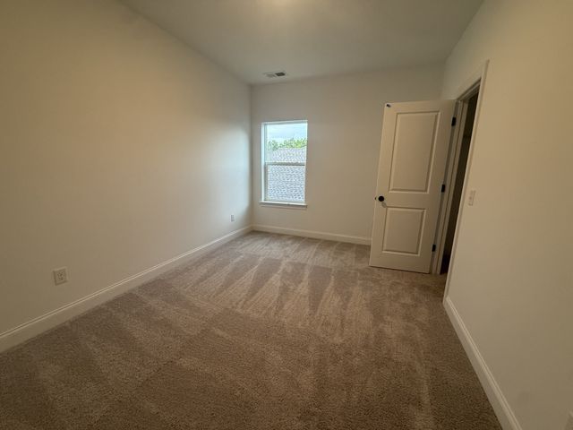 5429 Napa Valley Dr, Smyrna, TN 37167