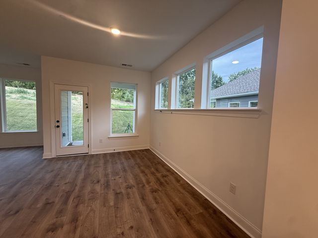 5429 Napa Valley Dr, Smyrna, TN 37167