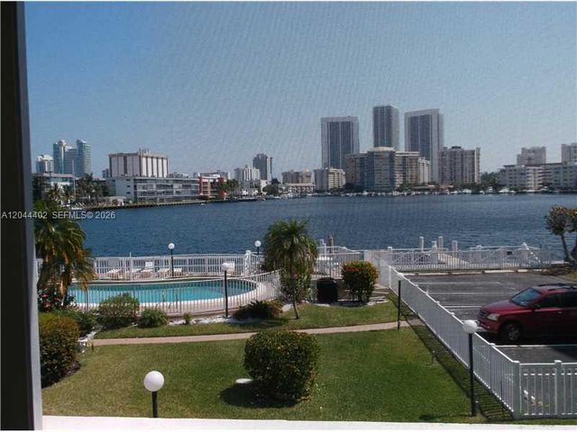 450 Golden Isles Drive 2H, Hallandale Beach, FL 33009