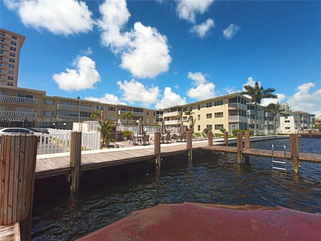 450 Golden Isles Drive 2H, Hallandale Beach, FL 33009