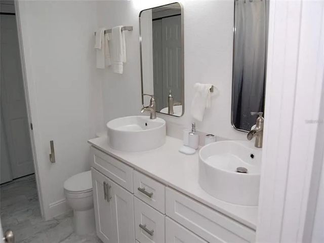 4904 38TH WAY S 417, St Petersburg, FL 33711