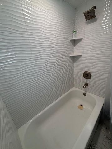 4904 38TH WAY S 417, St Petersburg, FL 33711