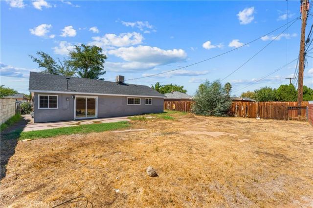 38544 33rd Street E East, Palmdale, CA 93550