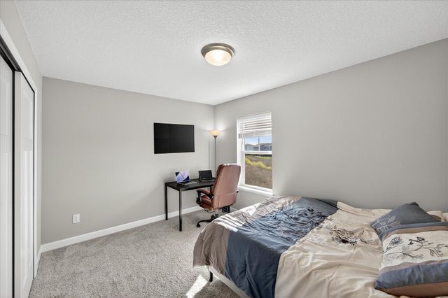 22911 Hazel Lane, Rogers, MN 55374