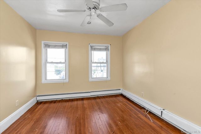 46 Derby Street, Valley Stream, NY 11581