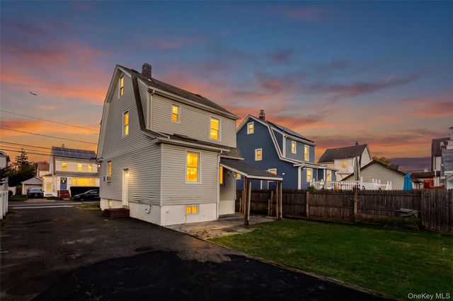 46 Derby Street, Valley Stream, NY 11581