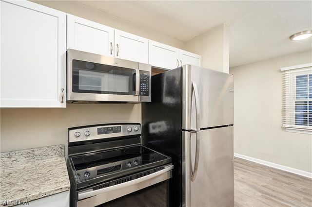 114 Davenport Avenue, Akron, OH 44312