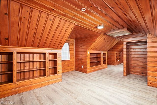 114 Davenport Avenue, Akron, OH 44312