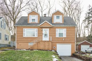 114 Davenport Avenue, Akron, OH 44312
