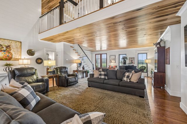 9739 Barlow Lane, Lascassas, TN 37085