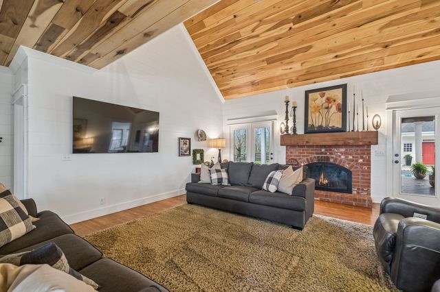 9739 Barlow Lane, Lascassas, TN 37085