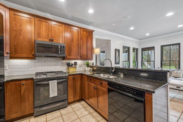 9739 Barlow Lane, Lascassas, TN 37085