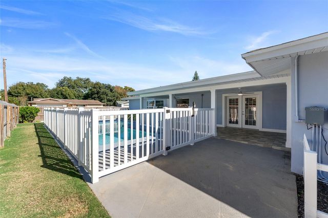 1856 CAMEO WAY, Clearwater, FL 33756