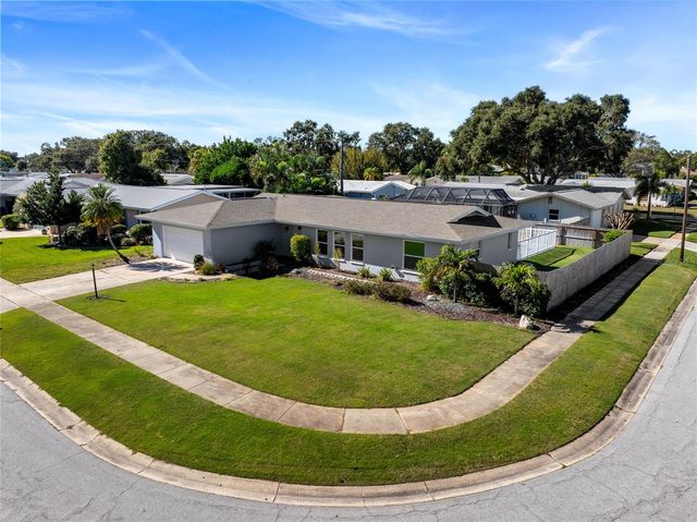 1856 CAMEO WAY, Clearwater, FL 33756