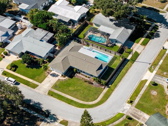 1856 CAMEO WAY, Clearwater, FL 33756