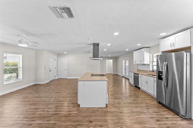 1856 CAMEO WAY, Clearwater, FL 33756