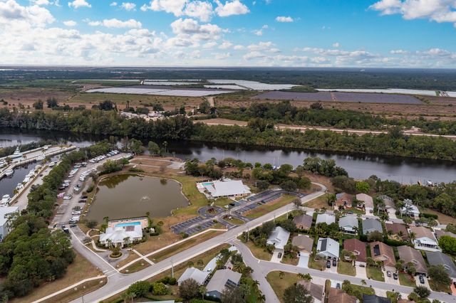 2800 SW Montego Terrace, Stuart, FL 34997