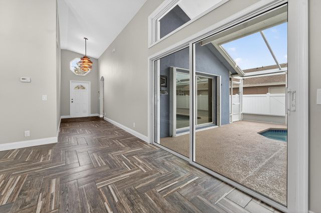 2800 SW Montego Terrace, Stuart, FL 34997