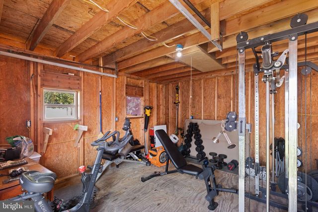 7410 GUNPOWDER RD, Middle River, MD 21220