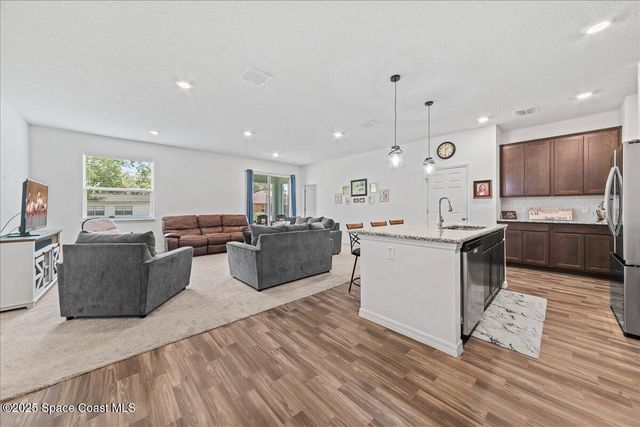 780 Consumer Street SE, Palm Bay, FL 32909