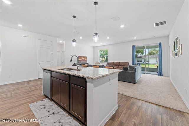 780 Consumer Street SE, Palm Bay, FL 32909