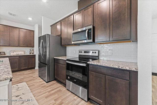 780 Consumer Street SE, Palm Bay, FL 32909