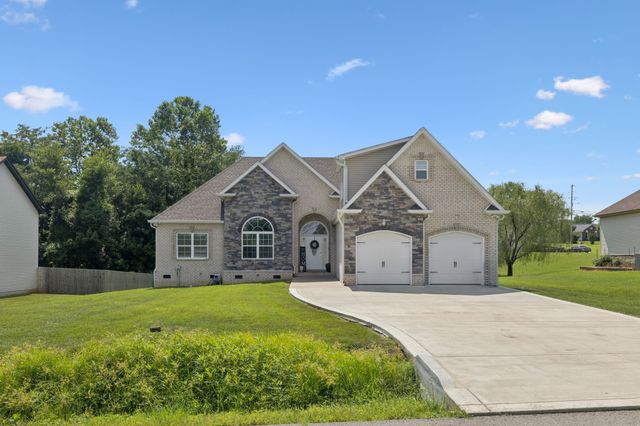 3622 Oakland Rd, Clarksville, TN 37040
