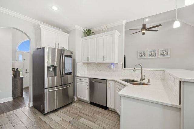 3622 Oakland Rd, Clarksville, TN 37040