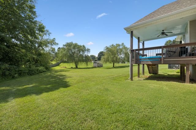 3622 Oakland Rd, Clarksville, TN 37040