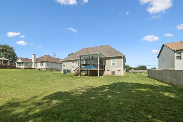 3622 Oakland Rd, Clarksville, TN 37040