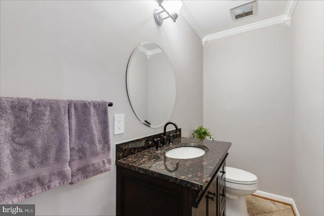 13107 PARSON LN, Fairfax, VA 22033