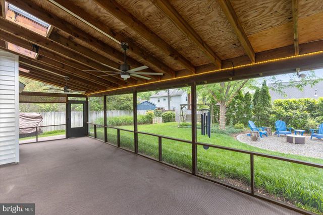 13107 PARSON LN, Fairfax, VA 22033