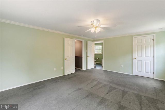 13107 PARSON LN, Fairfax, VA 22033