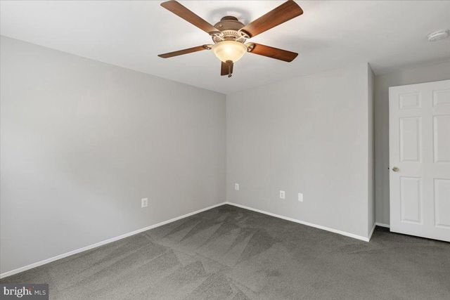 13107 PARSON LN, Fairfax, VA 22033