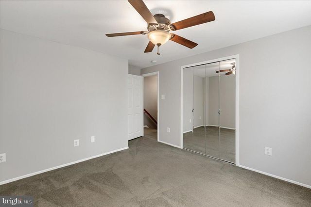 13107 PARSON LN, Fairfax, VA 22033