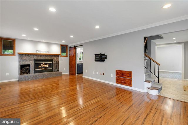 13107 PARSON LN, Fairfax, VA 22033