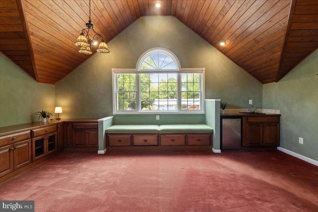 13107 PARSON LN, Fairfax, VA 22033