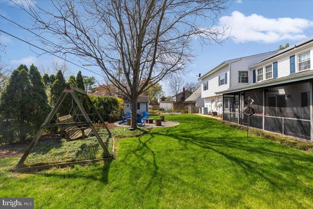 13107 PARSON LN, Fairfax, VA 22033