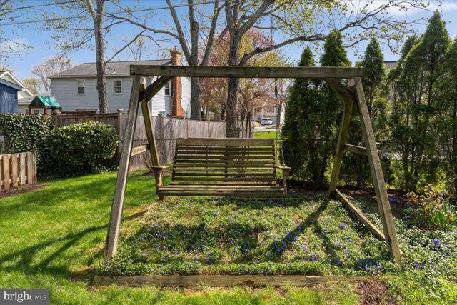13107 PARSON LN, Fairfax, VA 22033